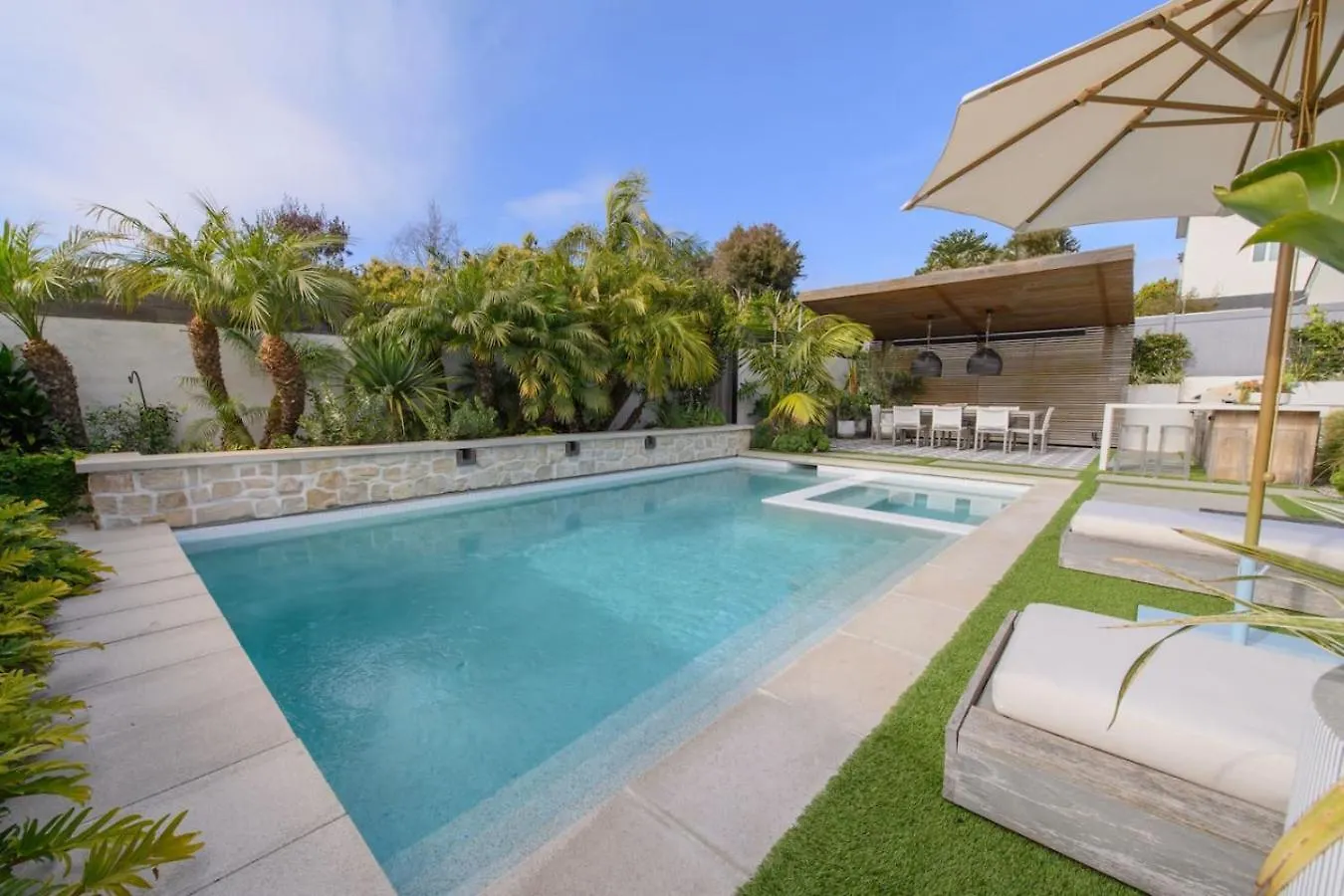 Mediterranean Hilltop Oasis Indoor And Outdoor Luxury Los Angeles
